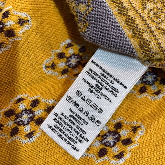 Free People sweater, sz S, gold - Picture 5 of 8